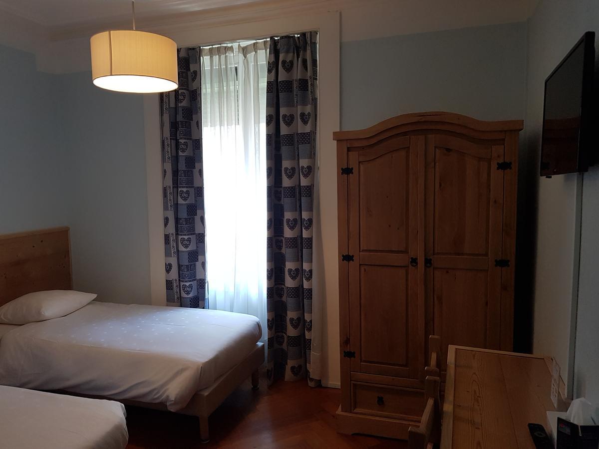 Hotel De Geneve Esterno foto